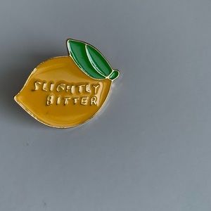 Slightly bitter lemon pin